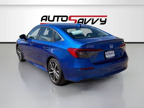 Used 2023 Honda Civic Touring image 5
