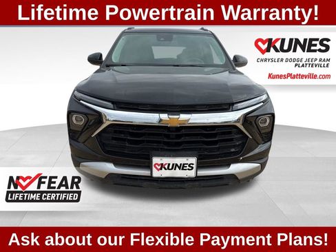 Used 2025 Chevrolet TrailBlazer LT FWD image 11