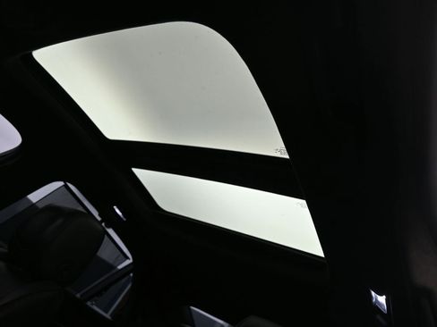 Used 2016 Cadillac CTS V w/ Luxury Package image 38