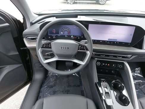 New 2026 Audi Q5 Premium Plus AWD/4WD image 16