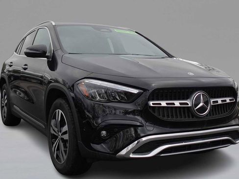 Used 2026 Mercedes-Benz GLA 250 4MATIC image 3