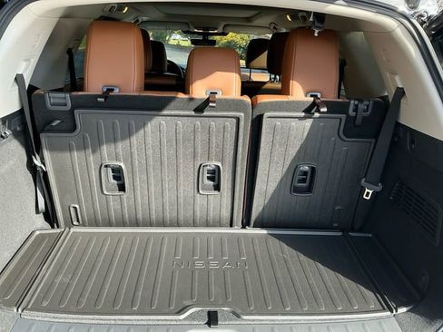 New 2025 Nissan Pathfinder Platinum w/ Cargo Package image 18