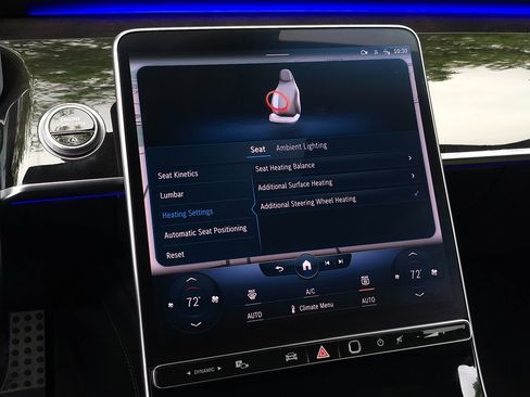 Used 2022 Mercedes-Benz S 580 4MATIC Sedan w/ AMG Line Package image 46