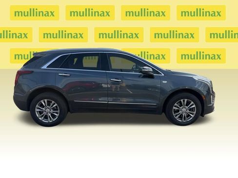 Used 2020 Cadillac XT5 Premium Luxury image 12