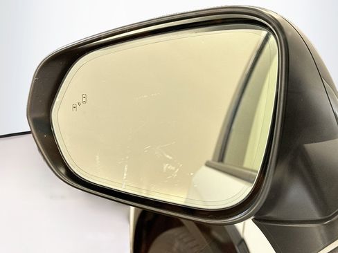 Used 2023 Lexus RZ 450e Premium w/ Technology Package AWD/4WD image 16