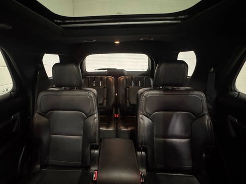 Used 2016 Ford Explorer Sport w/ Equipment Group 401A image 21