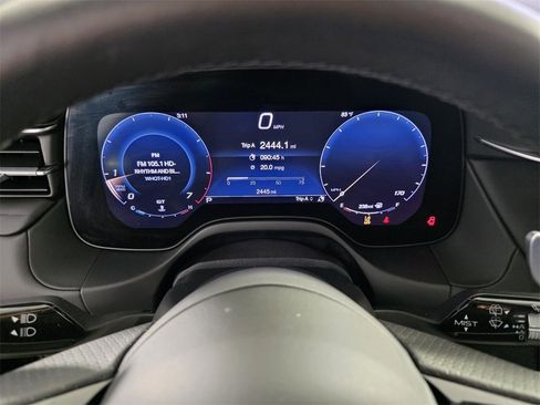New 2025 Maserati Grecale Modena image 17