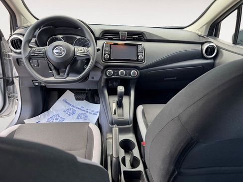 Used 2025 Nissan Versa S w/ Trunk Package FWD image 10