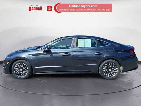 Used 2023 Hyundai Sonata Limited FWD image 2