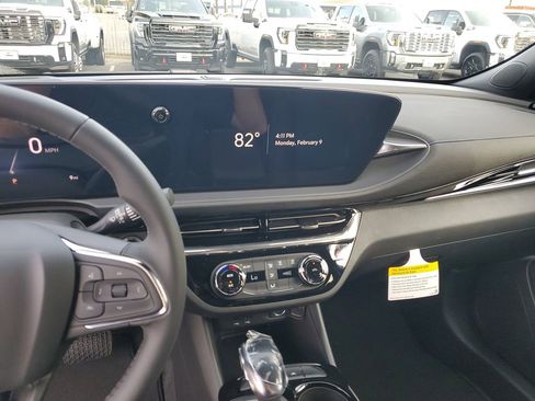 New 2026 Buick Envista Sport Touring image 17