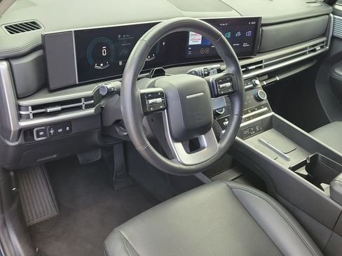 Used 2025 Hyundai Santa Fe SEL FWD image 20