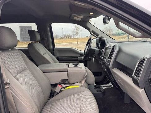 Used 2016 Ford F150 XLT w/ Equipment Group 302A Luxury image 22