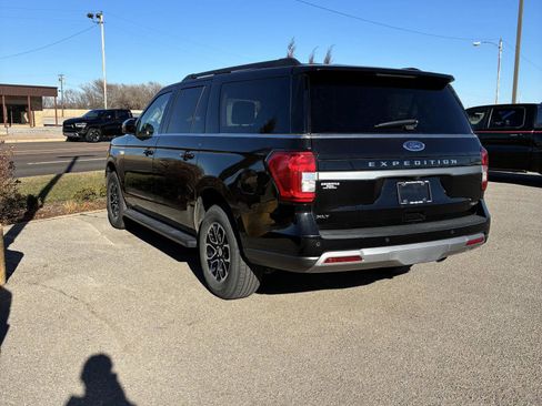 Used 2024 Ford Expedition Max XLT image 15