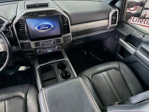 Used 2022 Ford F450 Platinum w/ FX4 Off-Road Package image 28