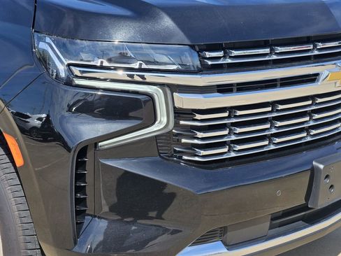 Used 2024 Chevrolet Tahoe Premier AWD/4WD image 10