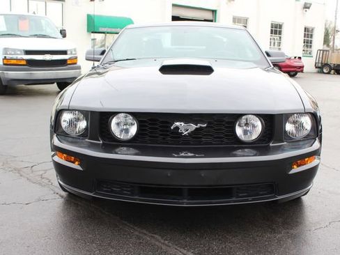 Used 2009 Ford Mustang GT Premium image 15