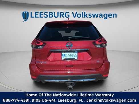 Used 2020 Nissan Rogue SL w/ Premium Package image 7