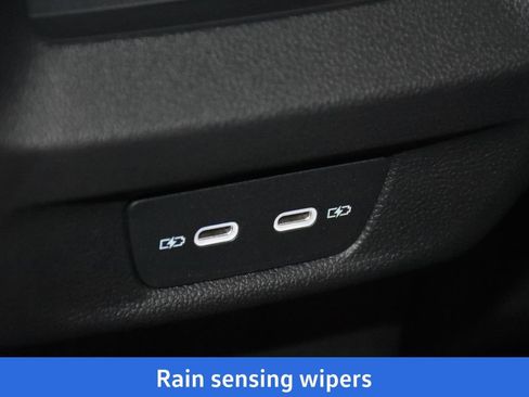 New 2026 Volkswagen Tiguan SE AWD/4WD image 26