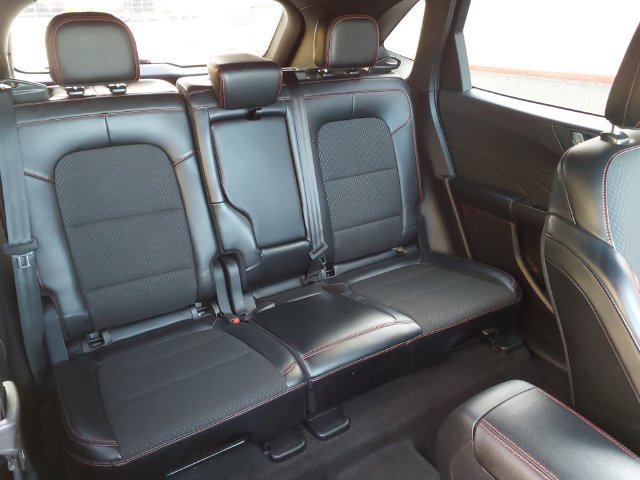 Used 2024 Ford Escape ST-Line AWD/4WD image 22