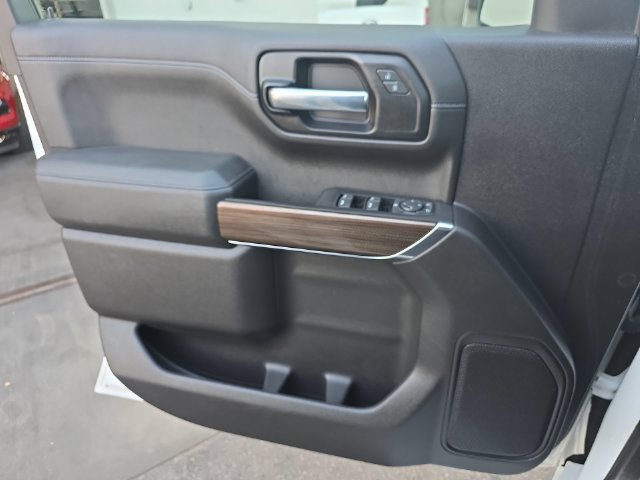 Used 2022 Chevrolet Silverado 1500 RST w/ LPO, Blackout Package AWD/4WD image 26