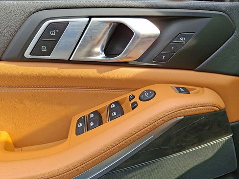 Certified 2022 BMW X5 xDrive40i image 13