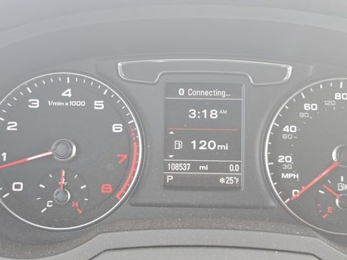 Used 2017 Audi Q3 2.0T Premium Plus w/ Premium Plus Package image 12