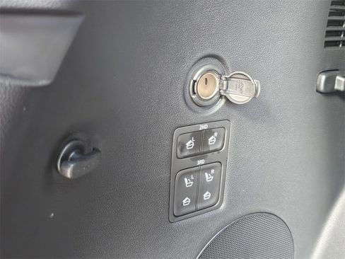 Certified 2025 Hyundai Palisade Calligraphy image 30