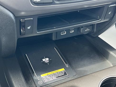 Certified 2024 Honda Passport EX-L image 16