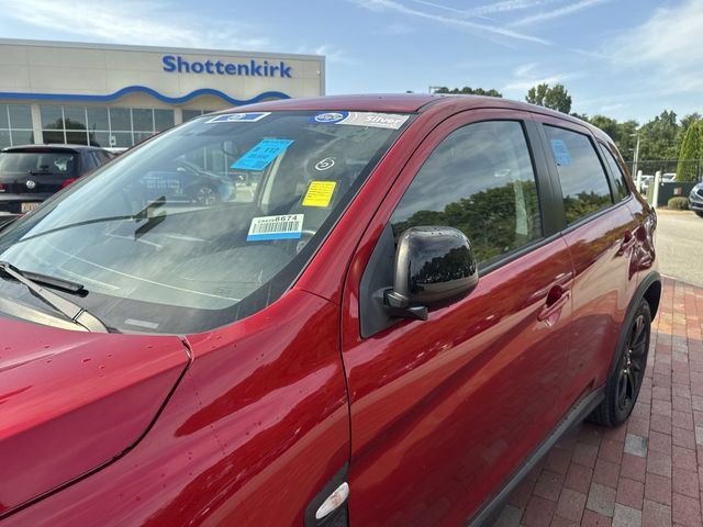 Used 2022 Mitsubishi Outlander Sport LE AWD/4WD image 5