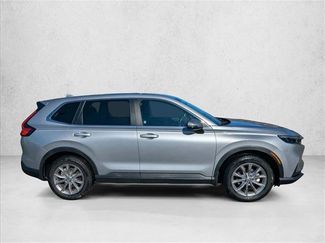 Used 2023 Honda CR-V EX video 4