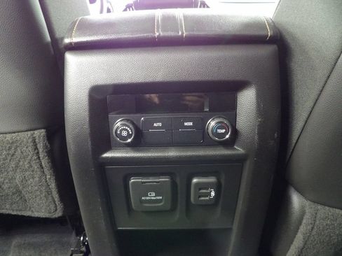 Used 2021 Chevrolet Traverse RS w/ LPO, Floor Liner Package AWD/4WD image 14