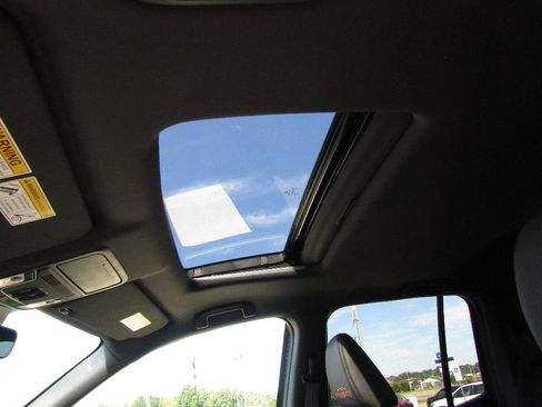 Used 2024 Honda Ridgeline TrailSport image 12