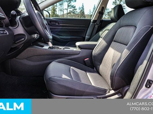 Certified 2025 Nissan Altima 2.5 S FWD image 19