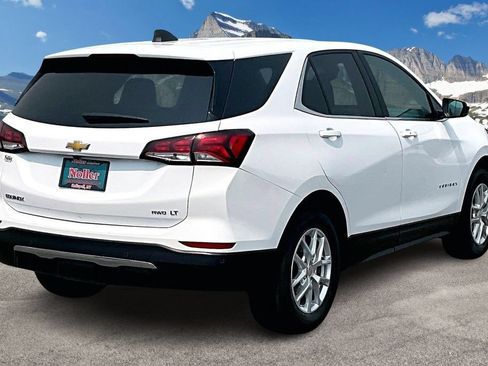 Used 2024 Chevrolet Equinox LT AWD/4WD image 2