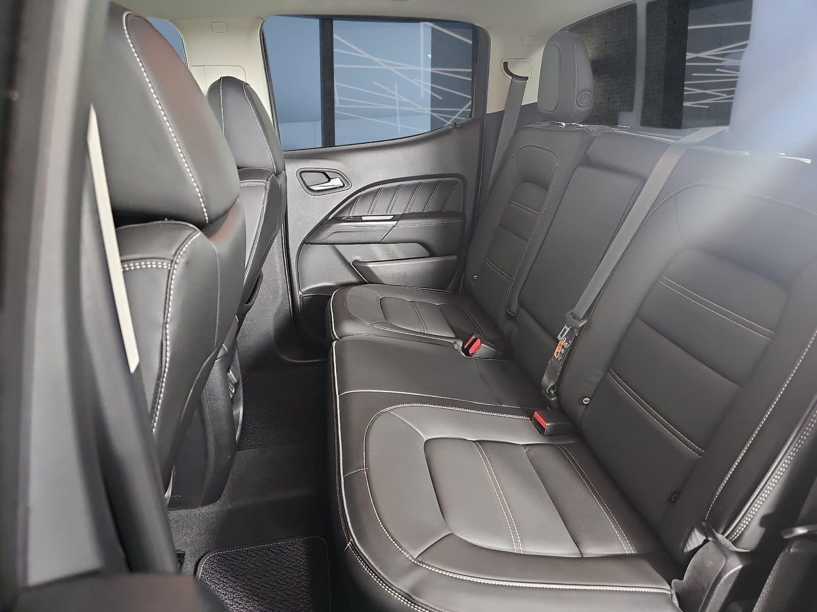 Used 2021 GMC Canyon Denali AWD/4WD image 11