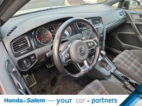 Used 2017 Volkswagen GTI Sport image 2