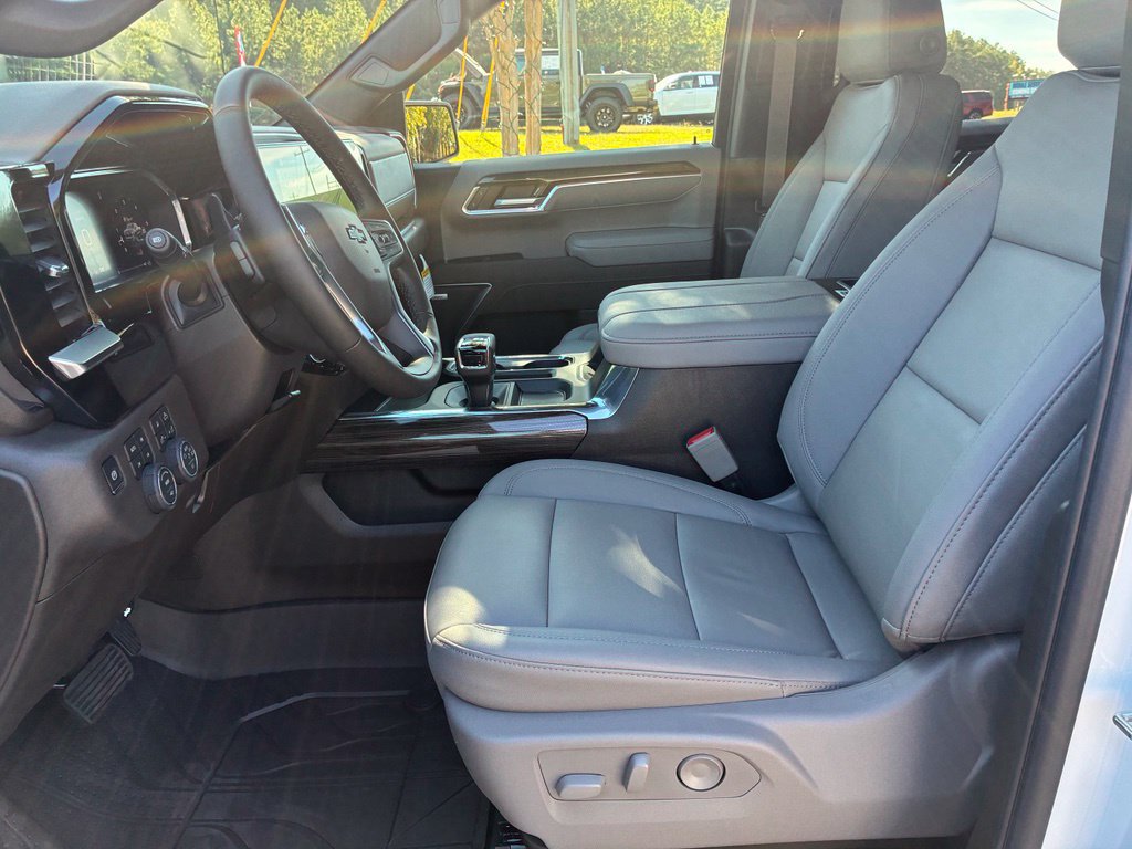 New 2026 Chevrolet Silverado 1500 RST AWD/4WD image 25