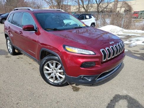 Used 2018 Jeep Cherokee Limited w/ Trailer Tow Group image 1
