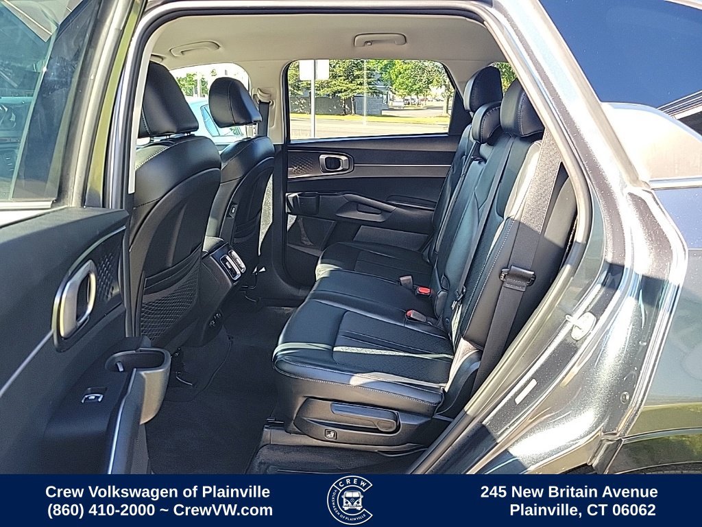 Used 2021 Kia Sorento S FWD image 14