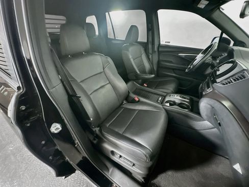 Used 2023 Honda Passport EX-L image 30