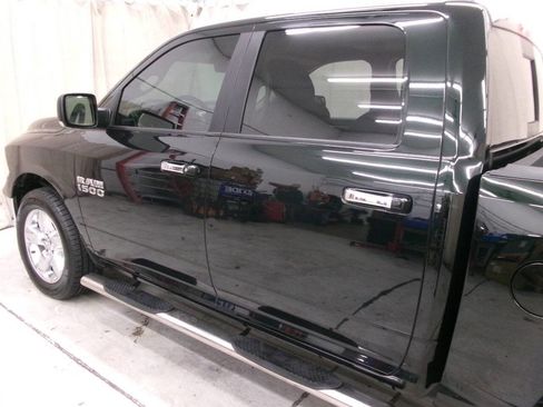 Used 2017 RAM 1500 Big Horn image 8
