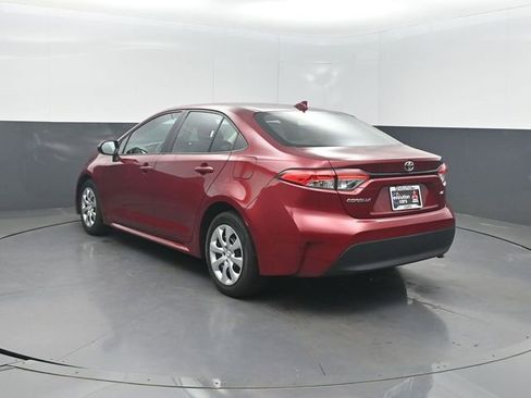 Used 2024 Toyota Corolla LE FWD image 3