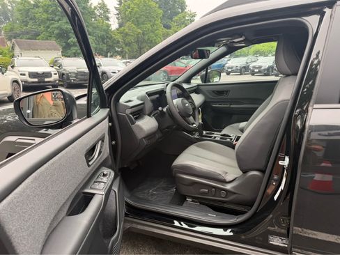 New 2026 Subaru Outback Limited AWD/4WD image 9