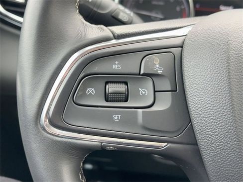 Used 2023 Buick Encore GX Preferred w/ Cold Weather Comfort Package image 18