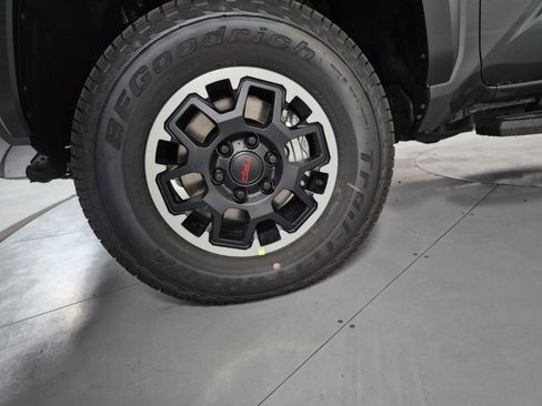 New 2025 Toyota Tacoma SR5 image 11