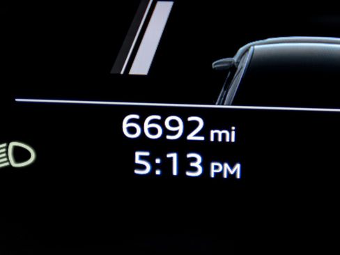 Used 2023 Audi S8 4.0T quattro image 9