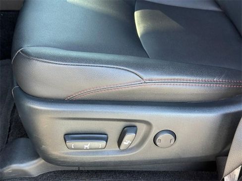 Used 2024 Toyota 4Runner TRD Off-Road Premium image 17