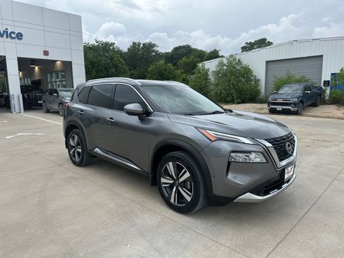 Used 2023 Nissan Rogue Platinum w/ Platinum Premium Package AWD/4WD image 7