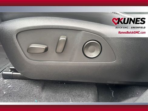 New 2026 Buick Enclave Sport Touring w/ Power Package image 20