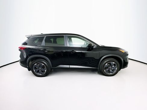 Used 2026 Nissan Rogue SV FWD image 10